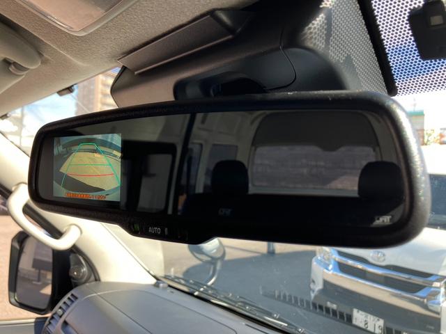 ハイエースバン ＳロングワイドＤＸ　ＧＬパッケージ　４ＷＤ／ハイルーフ５人乗／ナビＴＶ／Ｂカメラ／天吊モニタ／天井スピーカー／社外アルミ／ＧＲ８エアロ／ベッドキット（19枚目）