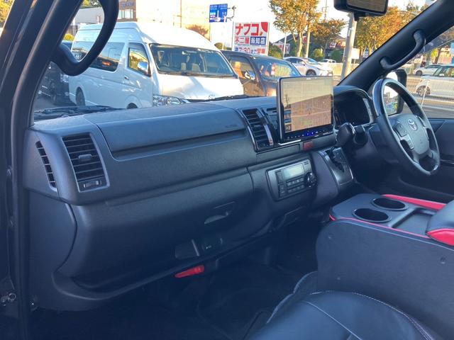 ハイエースバン スーパーGL ダークプライムII BIG-XナビTV/全方位カメラ/デジタルインナーミラー/社外アルミ/フロントエアロ/ベッドキット/両側パワスラ(43枚目)