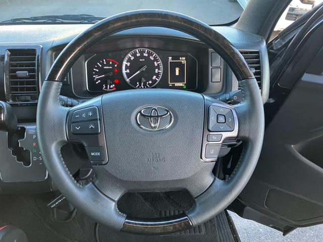 ハイエースバン スーパーGL ダークプライムII BIG-XナビTV/全方位カメラ/デジタルインナーミラー/社外アルミ/フロントエアロ/ベッドキット/両側パワスラ(45枚目)