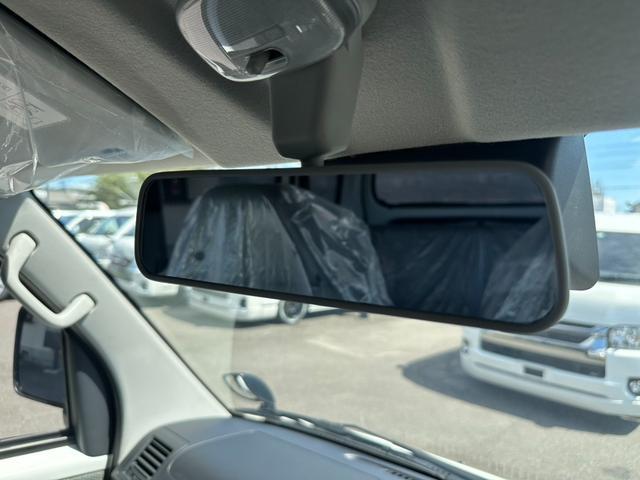 タウンエースバン GL 4WD/トヨタセーフティセンス/コーナーセンサー/アイドリングストップ/キーレスエントリー/Wエアバッグ/パワーウインドウ/横滑り防止装置/ヘッドライトレベライザー/純正ホイール/登録済未使用車(19枚目)