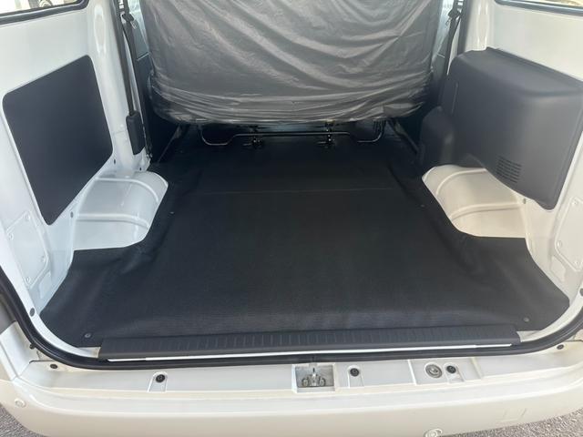 タウンエースバン GL 4WD/トヨタセーフティセンス/コーナーセンサー/アイドリングストップ/キーレスエントリー/Wエアバッグ/パワーウインドウ/横滑り防止装置/ヘッドライトレベライザー/純正ホイール/登録済未使用車(58枚目)