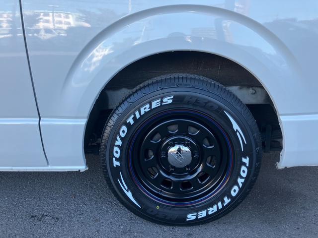 ハイエースバン スーパーGL 50TH アニバーサリーリミテッド 50thアニバーサリー/GR8テールランプ/レザー調シートカバー/純正7インチナビ/両側パワースライドドア/LEDヘッドライト/トヨタセーフティセンス/助手席エアバッグ/AC100V/カーゴマット(26枚目)