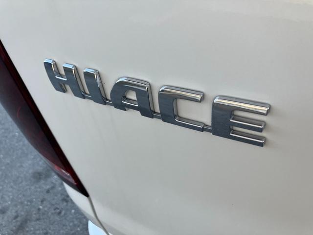 ハイエースバン スーパーGL 50TH アニバーサリーリミテッド 50thアニバーサリー/GR8テールランプ/レザー調シートカバー/純正7インチナビ/両側パワースライドドア/LEDヘッドライト/トヨタセーフティセンス/助手席エアバッグ/AC100V/カーゴマット(37枚目)