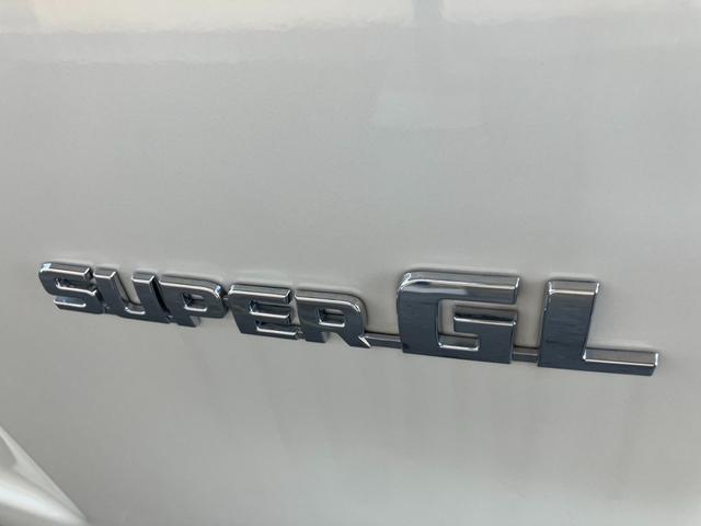 ハイエースバン スーパーGL 50TH アニバーサリーリミテッド 50thアニバーサリー/GR8テールランプ/レザー調シートカバー/純正7インチナビ/両側パワースライドドア/LEDヘッドライト/トヨタセーフティセンス/助手席エアバッグ/AC100V/カーゴマット(38枚目)