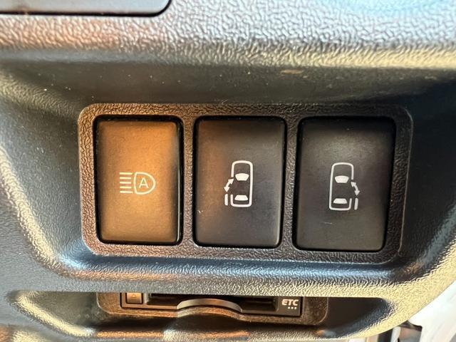 ハイエースバン スーパーGL 50TH アニバーサリーリミテッド 50thアニバーサリー/GR8テールランプ/レザー調シートカバー/純正7インチナビ/両側パワースライドドア/LEDヘッドライト/トヨタセーフティセンス/助手席エアバッグ/AC100V/カーゴマット(41枚目)