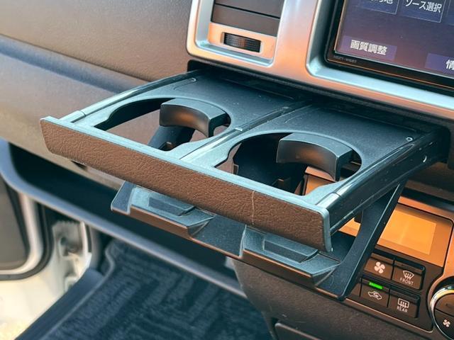 ハイエースバン スーパーGL 50TH アニバーサリーリミテッド 50thアニバーサリー/GR8テールランプ/レザー調シートカバー/純正7インチナビ/両側パワースライドドア/LEDヘッドライト/トヨタセーフティセンス/助手席エアバッグ/AC100V/カーゴマット(45枚目)