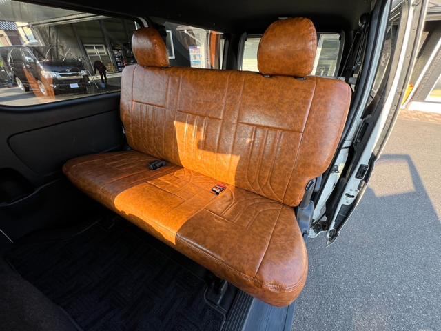 ハイエースバン スーパーGL 50TH アニバーサリーリミテッド 50thアニバーサリー/GR8テールランプ/レザー調シートカバー/純正7インチナビ/両側パワースライドドア/LEDヘッドライト/トヨタセーフティセンス/助手席エアバッグ/AC100V/カーゴマット(53枚目)