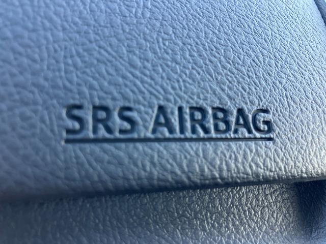 ハイエースワゴン グランドキャビン　４ＷＤ／登録済未使用／３列１０人乗／デジタルミラー／Ｂカメラ／コーナーソナー／ＬＥＤヘッド／スマートキ／パワスラ（15枚目）