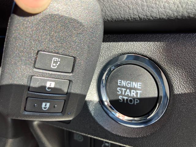 ハイエースワゴン グランドキャビン　４ＷＤ／登録済未使用／３列１０人乗／デジタルミラー／Ｂカメラ／コーナーソナー／ＬＥＤヘッド／スマートキ／パワスラ（16枚目）