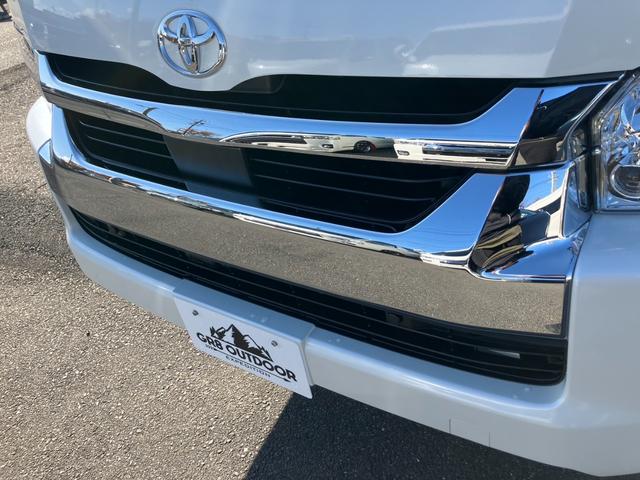 ハイエースワゴン グランドキャビン　４ＷＤ／登録済未使用／３列１０人乗／デジタルミラー／Ｂカメラ／コーナーソナー／ＬＥＤヘッド／スマートキ／パワスラ（29枚目）