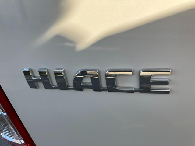 ハイエースワゴン グランドキャビン　４ＷＤ／登録済未使用／３列１０人乗／デジタルミラー／Ｂカメラ／コーナーソナー／ＬＥＤヘッド／スマートキ／パワスラ（36枚目）