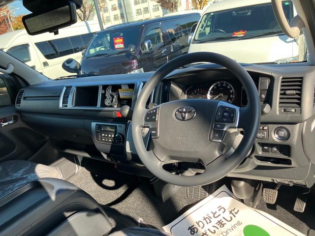 ハイエースワゴン グランドキャビン　４ＷＤ／登録済未使用／３列１０人乗／デジタルミラー／Ｂカメラ／コーナーソナー／ＬＥＤヘッド／スマートキ／パワスラ（44枚目）
