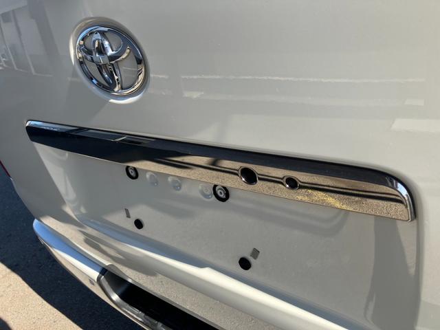 ハイエースバン ロングワイドスーパーＧＬ　ダークプライムＩＩ　１オーナー／ナビＴＶ／Ｂカメラ／ＥＴＣ／ベッドキット／モデリスタフロントスポイラー／社外アルミ／ＬＥＤヘッドライト／スマートキー＆プッシュスタート／サイドバイザー／セーフティセンス／フォグランプ（35枚目）