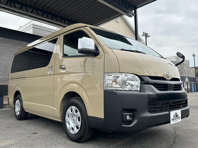 ハイエースバン ロングワイドスーパーGL 1オーナー/GR8ベッドキット/両側パワースライドドア/ナビTV/全方位カメラ/デジタルインナーミラ/スマートキー&プッシュスタート/LEDヘッドライト/AC100V電源/トヨタセーフティセンス(9枚目)