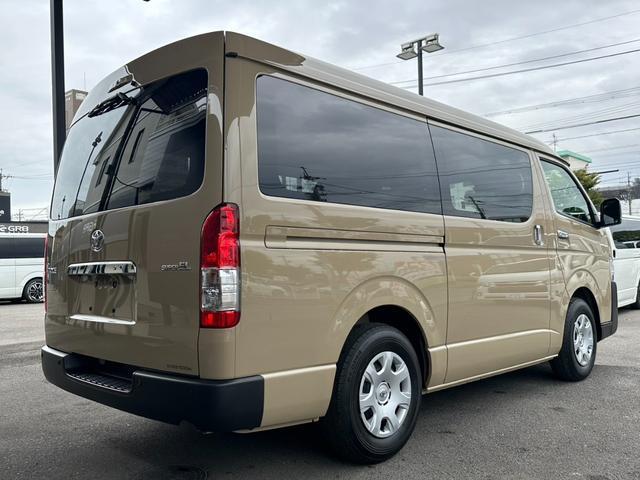 ハイエースバン ロングワイドスーパーGL 1オーナー/GR8ベッドキット/両側パワースライドドア/ナビTV/全方位カメラ/デジタルインナーミラ/スマートキー&プッシュスタート/LEDヘッドライト/AC100V電源/トヨタセーフティセンス(11枚目)