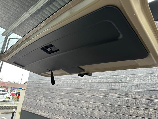 ハイエースバン ロングワイドスーパーGL 1オーナー/GR8ベッドキット/両側パワースライドドア/ナビTV/全方位カメラ/デジタルインナーミラ/スマートキー&プッシュスタート/LEDヘッドライト/AC100V電源/トヨタセーフティセンス(60枚目)