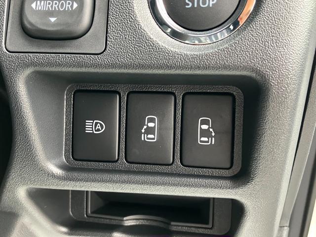 ハイエースバン スーパーＧＬ　ダークプライムＩＩ　パノラミックビューモニター／両側パワースライドドア／スマートキー＆プッシュスタート／ＬＥＤヘッドライト／Ｗエアバック／ＡＣ１００Ｖ電源／クリアランスコーナーソナー／セーフティセンス／フォグランプ（15枚目）