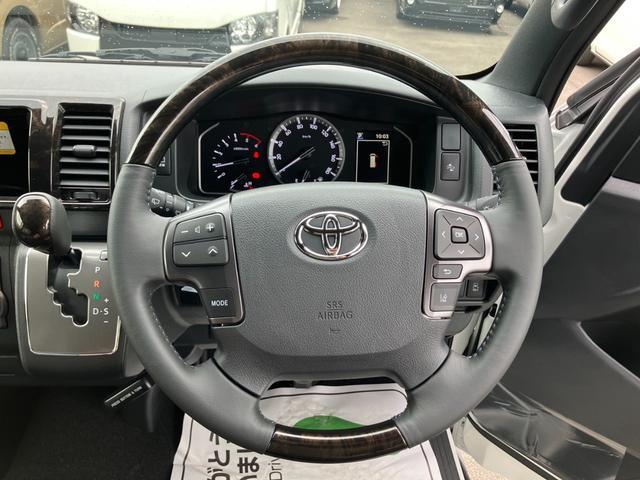 ハイエースバン スーパーＧＬ　ダークプライムＩＩ　パノラミックビューモニター／両側パワースライドドア／スマートキー＆プッシュスタート／ＬＥＤヘッドライト／Ｗエアバック／ＡＣ１００Ｖ電源／クリアランスコーナーソナー／セーフティセンス／フォグランプ（16枚目）