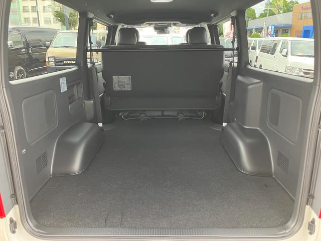 ハイエースバン スーパーＧＬ　ダークプライムＩＩ　パノラミックビューモニター／両側パワースライドドア／スマートキー＆プッシュスタート／ＬＥＤヘッドライト／Ｗエアバック／ＡＣ１００Ｖ電源／クリアランスコーナーソナー／セーフティセンス／フォグランプ（20枚目）