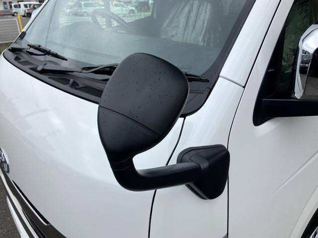 ハイエースバン スーパーＧＬ　ダークプライムＩＩ　パノラミックビューモニター／両側パワースライドドア／スマートキー＆プッシュスタート／ＬＥＤヘッドライト／Ｗエアバック／ＡＣ１００Ｖ電源／クリアランスコーナーソナー／セーフティセンス／フォグランプ（25枚目）