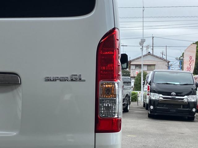 ハイエースバン スーパーＧＬ　ダークプライムＩＩ　パノラミックビューモニター／両側パワースライドドア／スマートキー＆プッシュスタート／ＬＥＤヘッドライト／Ｗエアバック／ＡＣ１００Ｖ電源／クリアランスコーナーソナー／セーフティセンス／フォグランプ（39枚目）