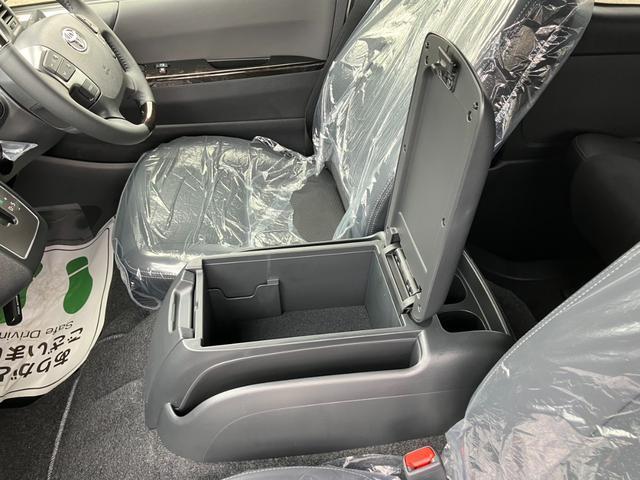 ハイエースバン スーパーＧＬ　ダークプライムＩＩ　パノラミックビューモニター／両側パワースライドドア／スマートキー＆プッシュスタート／ＬＥＤヘッドライト／Ｗエアバック／ＡＣ１００Ｖ電源／クリアランスコーナーソナー／セーフティセンス／フォグランプ（54枚目）