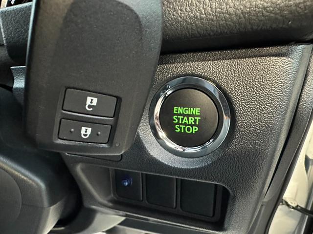 ハイエースバン スーパーGL ダークプライムII ナビTV/全方位カメラ/天吊りモニター/ベッドキット/荷室カーゴマット/フロントスポイラー/17inアルミ/ローダウン/ETC/AC100V電源/Wエアバック/LEDヘッドライト/サイドバイザー(19枚目)