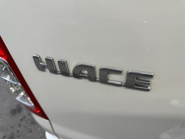 ハイエースバン スーパーGL ダークプライムII ナビTV/全方位カメラ/天吊りモニター/ベッドキット/荷室カーゴマット/フロントスポイラー/17inアルミ/ローダウン/ETC/AC100V電源/Wエアバック/LEDヘッドライト/サイドバイザー(36枚目)