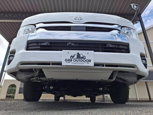 ハイエースワゴン グランドキャビン　ファインテックツアラー　ファインテックツアラー／登録済未使用車／すぐ納車／４列１０人乗り／全方位カメラ／デジタルミラー／キャプテンシート（27枚目）