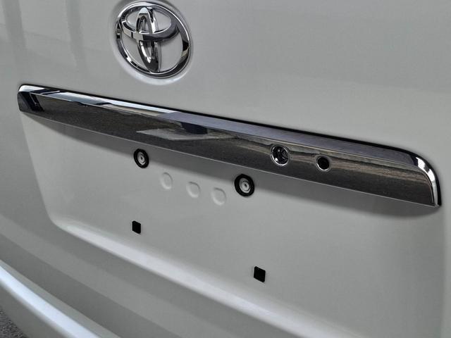 ハイエースワゴン グランドキャビン　ファインテックツアラー　ファインテックツアラー／登録済未使用車／すぐ納車／４列１０人乗り／全方位カメラ／デジタルミラー／キャプテンシート（37枚目）