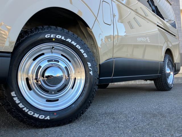 ハイエースバン ロングスーパーＧＬ　アースカラーパッケージ　４ＷＤ／丸目ヘッドライト／ＧＲ８インテリアカスタム／ＢＩＧ－Ｘナビ／全方位カメラ／両側パワスラ／丸目ヘッドライト（15枚目）