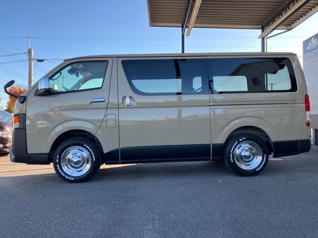 ハイエースバン ロングスーパーＧＬ　アースカラーパッケージ　４ＷＤ／丸目ヘッドライト／ＧＲ８インテリアカスタム／ＢＩＧ－Ｘナビ／全方位カメラ／両側パワスラ／丸目ヘッドライト（22枚目）