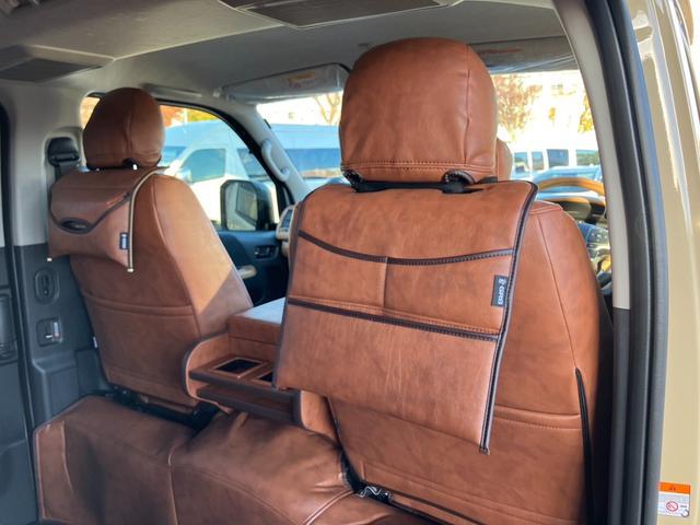 ハイエースバン ロングスーパーＧＬ　アースカラーパッケージ　４ＷＤ／丸目ヘッドライト／ＧＲ８インテリアカスタム／ＢＩＧ－Ｘナビ／全方位カメラ／両側パワスラ／丸目ヘッドライト（55枚目）