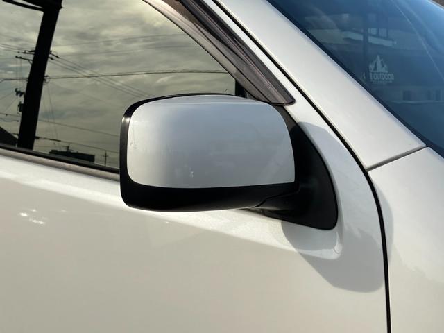 NV350キャラバンバン ロングライダープレミアムGXターボ ナビTV/バックモニター/ETC車載器/フルエアロ/エマージェンシーブレーキ/ローダウン/社外アルミ/デイライト/HIDヘッドライト/ベッドキット/サイドバイザー/スマートキー&プッシュスタート(27枚目)