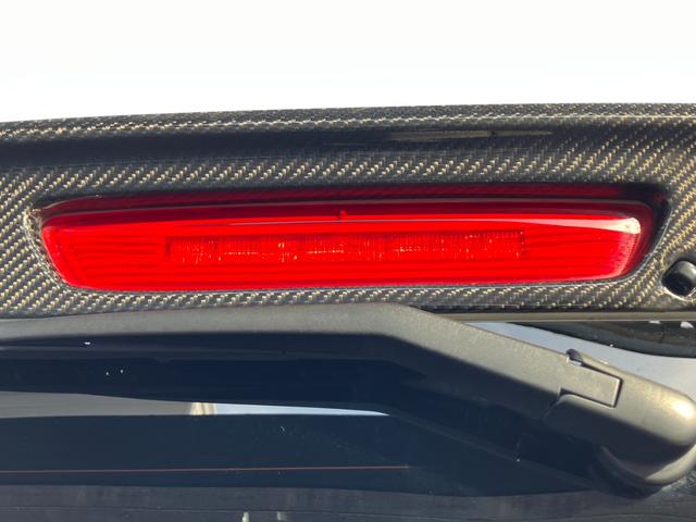 NV350キャラバンバン ロングライダープレミアムGXターボ ナビTV/バックモニター/ETC車載器/フルエアロ/エマージェンシーブレーキ/ローダウン/社外アルミ/デイライト/HIDヘッドライト/ベッドキット/サイドバイザー/スマートキー&プッシュスタート(34枚目)