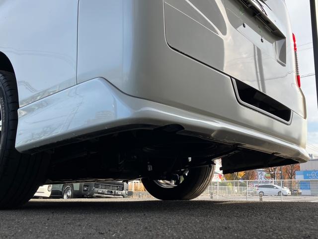 NV350キャラバンバン ロングライダープレミアムGXターボ ナビTV/バックモニター/ETC車載器/フルエアロ/エマージェンシーブレーキ/ローダウン/社外アルミ/デイライト/HIDヘッドライト/ベッドキット/サイドバイザー/スマートキー&プッシュスタート(38枚目)
