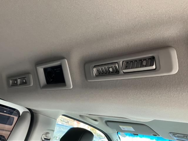 NV350キャラバンバン ロングライダープレミアムGXターボ ナビTV/バックモニター/ETC車載器/フルエアロ/エマージェンシーブレーキ/ローダウン/社外アルミ/デイライト/HIDヘッドライト/ベッドキット/サイドバイザー/スマートキー&プッシュスタート(53枚目)