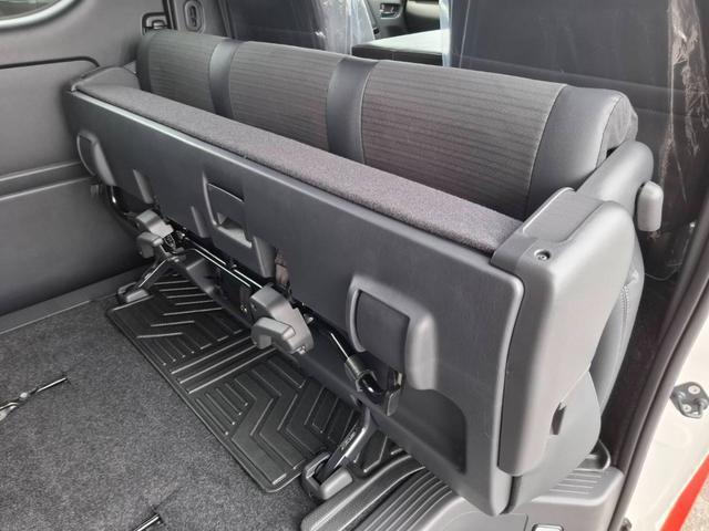 ハイエースバン ロングスーパーＧＬ　ダークプライムＳ　４ＷＤ／パワスラ／９ｉｎ大型ナビＴＶ／全方位カメラ／デジタルミラー／寒冷地／社外アルミ／ＴＲＤエアロ／１オーナー（56枚目）