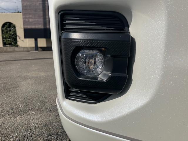 ハイエースバン スーパーＧＬ　ダークプライムＩＩ　寒冷地仕様／デジタルミラー／全方位カメラ／ナビＴＶ／ＥＴＣ／社外アルミ／フロントエアロ／ローダウン／ベッドキット（28枚目）