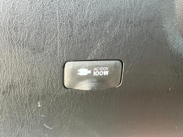 ハイエースバン スーパーＧＬ　ダークプライムＩＩ　寒冷地仕様／デジタルミラー／全方位カメラ／ナビＴＶ／ＥＴＣ／社外アルミ／フロントエアロ／ローダウン／ベッドキット（53枚目）