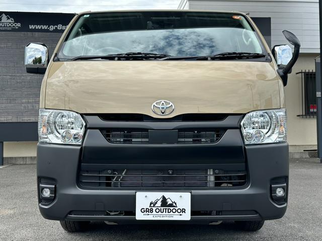 ハイエースバン ロングスーパーGL アースカラーパッケージ/パノラミックビューモニタ/デジタルインナーミラー/両側パワースライドドア/スマートキー&プッシュスタート/LEDヘッドライト/トヨタセーフティセンス/純正オプションアルミ(21枚目)