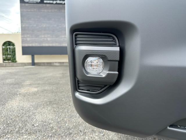 ハイエースバン ロングスーパーGL アースカラーパッケージ/パノラミックビューモニタ/デジタルインナーミラー/両側パワースライドドア/スマートキー&プッシュスタート/LEDヘッドライト/トヨタセーフティセンス/純正オプションアルミ(31枚目)