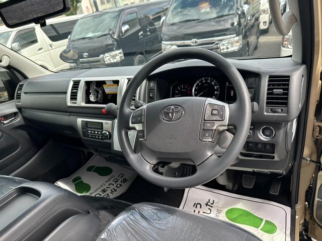 ハイエースバン ロングスーパーGL アースカラーパッケージ/パノラミックビューモニタ/デジタルインナーミラー/両側パワースライドドア/スマートキー&プッシュスタート/LEDヘッドライト/トヨタセーフティセンス/純正オプションアルミ(45枚目)