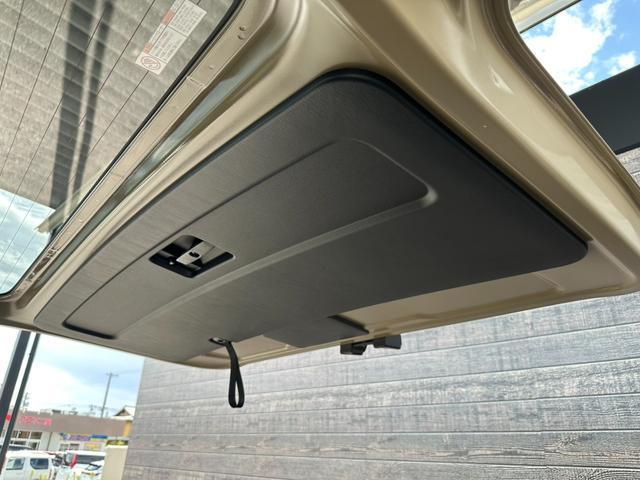 ハイエースバン ロングスーパーGL アースカラーパッケージ/パノラミックビューモニタ/デジタルインナーミラー/両側パワースライドドア/スマートキー&プッシュスタート/LEDヘッドライト/トヨタセーフティセンス/純正オプションアルミ(60枚目)