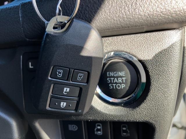 ハイエースバン スーパーGL ダークプライムII BIG-Xナビ/Bカメラ/デジタルインナーミラー/ETC/HDMI/GR8センターコンソール/両側パワースライドドア/コーナーセンサー/LEDヘッド/スマートキー&プッシュスタート/ベッドキット(18枚目)