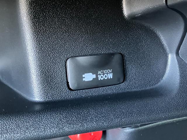 ハイエースバン スーパーGL ダークプライムII BIG-Xナビ/Bカメラ/デジタルインナーミラー/ETC/HDMI/GR8センターコンソール/両側パワースライドドア/コーナーセンサー/LEDヘッド/スマートキー&プッシュスタート/ベッドキット(19枚目)