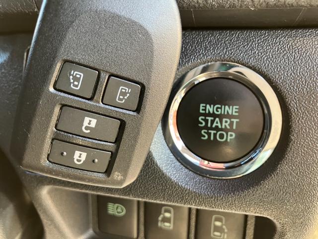 ハイエースバン スーパーGL ダークプライムII 4WD/ボディラッピングカーキ/BIG-Xナビ/天吊りモニタ/Bカメラ/サブバッテリー/ベッドキット/セカンドテーブル/社外デジタルミラー/社外アルミ/LEDヘッド/ルーフキャリア/外部電源あり(19枚目)