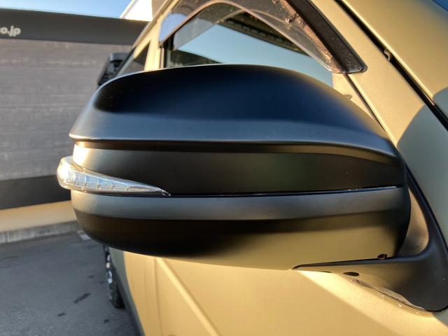 ハイエースバン スーパーGL ダークプライムII 4WD/ボディラッピングカーキ/BIG-Xナビ/天吊りモニタ/Bカメラ/サブバッテリー/ベッドキット/セカンドテーブル/社外デジタルミラー/社外アルミ/LEDヘッド/ルーフキャリア/外部電源あり(27枚目)