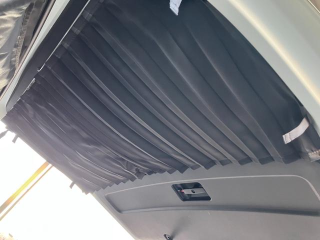 ハイエースバン スーパーGL ダークプライムII 4WD/ボディラッピングカーキ/BIG-Xナビ/天吊りモニタ/Bカメラ/サブバッテリー/ベッドキット/セカンドテーブル/社外デジタルミラー/社外アルミ/LEDヘッド/ルーフキャリア/外部電源あり(60枚目)