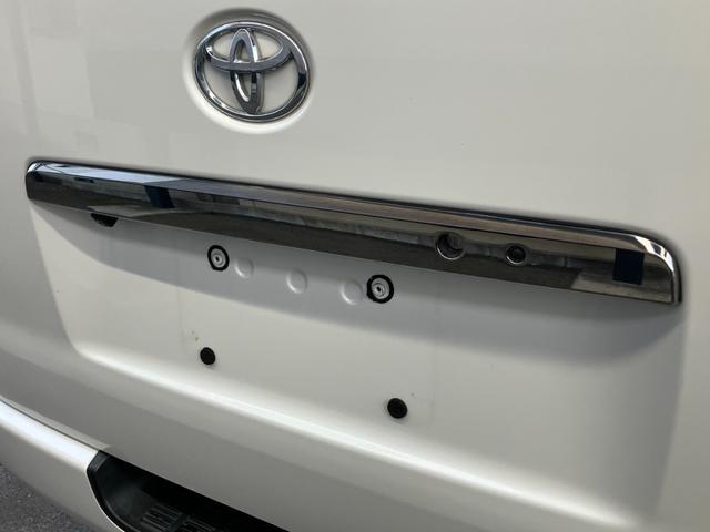 ハイエースバン スーパーＧＬ　ダークプライムＩＩ　ＢＩＧ－Ｘナビ／Ｂカメラ／／ＥＴＣ／ベッドキット／社外センターコンソール／ＬＥＤヘッドライト／スマートキー＆プッシュスタート／サイドバイザー／社外シートカバー／セーフティセンス／ＡＣ１００Ｖ電源（35枚目）